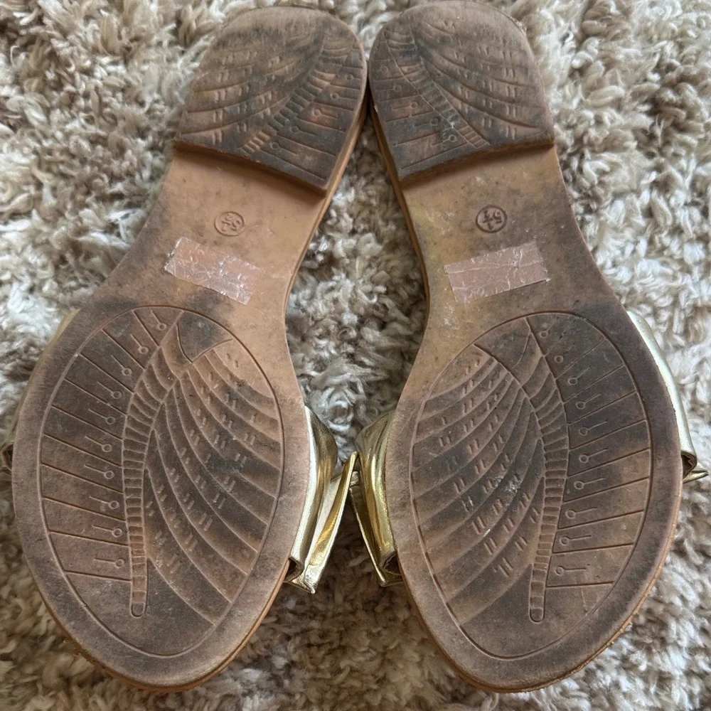Tiara Gold Slide Sandals with‎ Bow